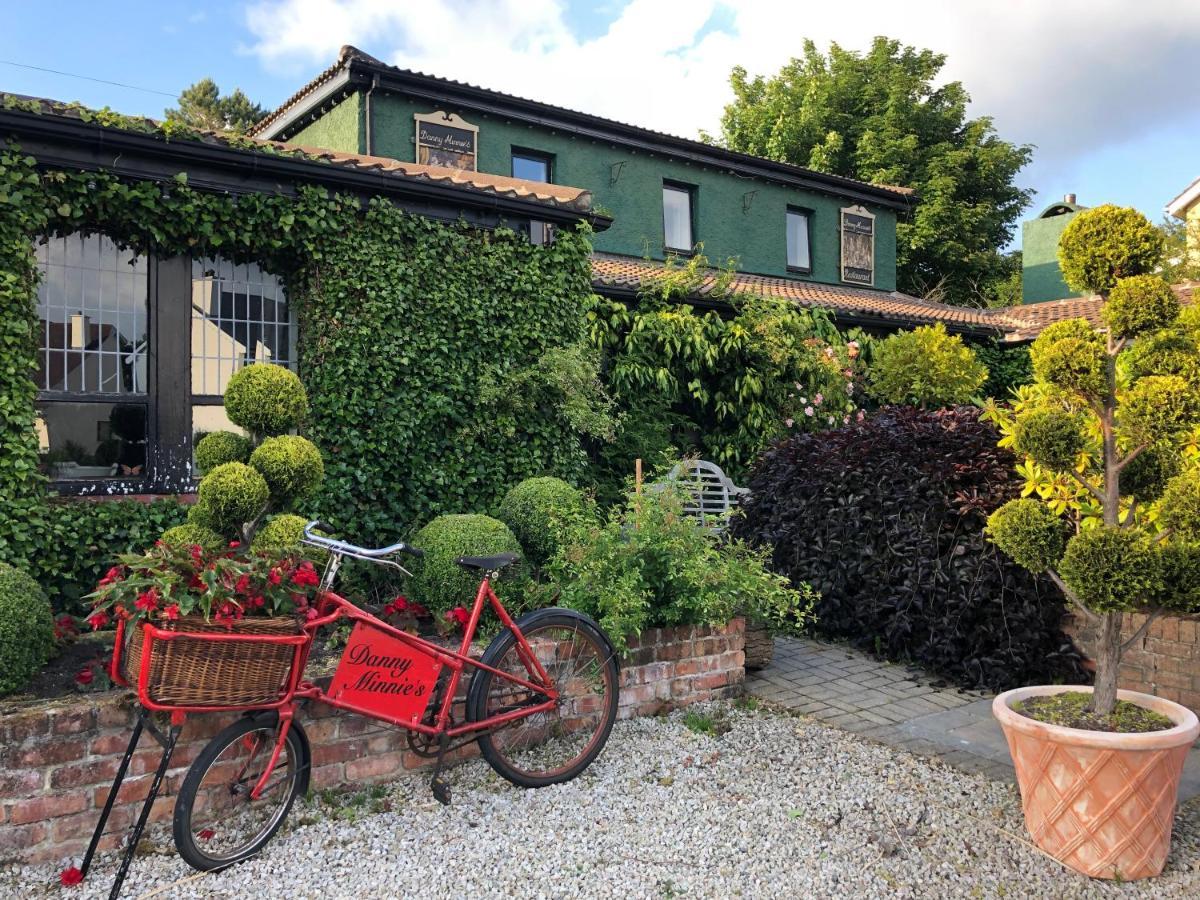 Danny Minnies Country House Annagry Exterior foto